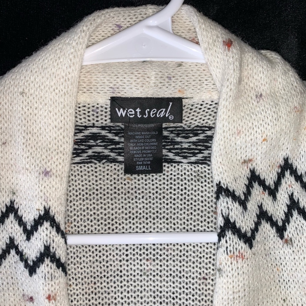 Cozy Fall Cardigan / Sweater